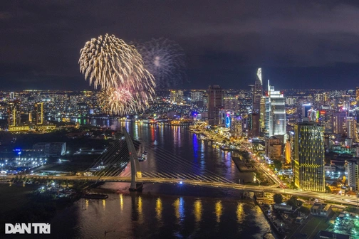Phía sau con số tăng trưởng GDP cao nhất 10 năm