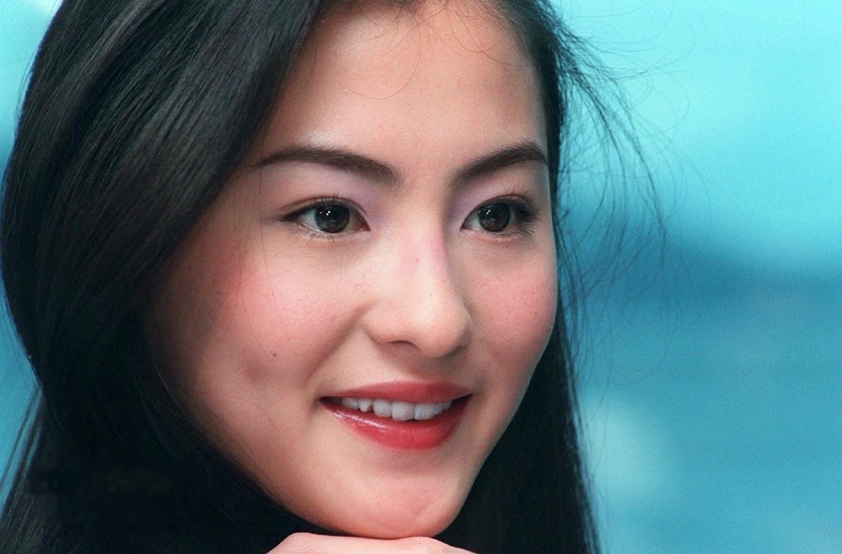 Trương Bá Chi gìn giữ nhan sắc ở tuổi ngoài 40