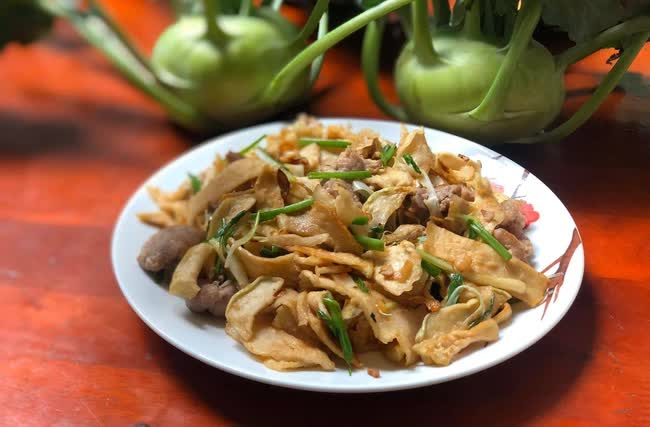 Loại củ hỗ trợ điều trị tim mạch, tiểu đường, đem phơi khô để dự trữ ăn Tết thì còn bất ngờ hơn